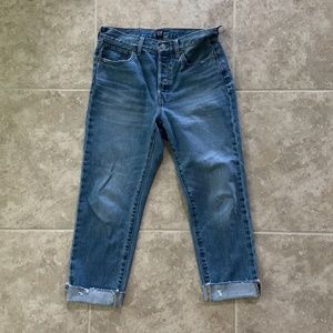 GAP Mid-rise Boyfriend cropped jeans